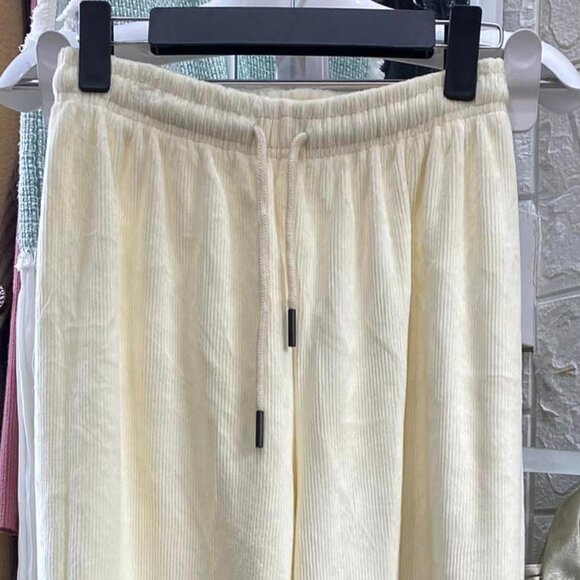 Cream Wide-Leg Corduroy Pants - Picture 3 of 3
